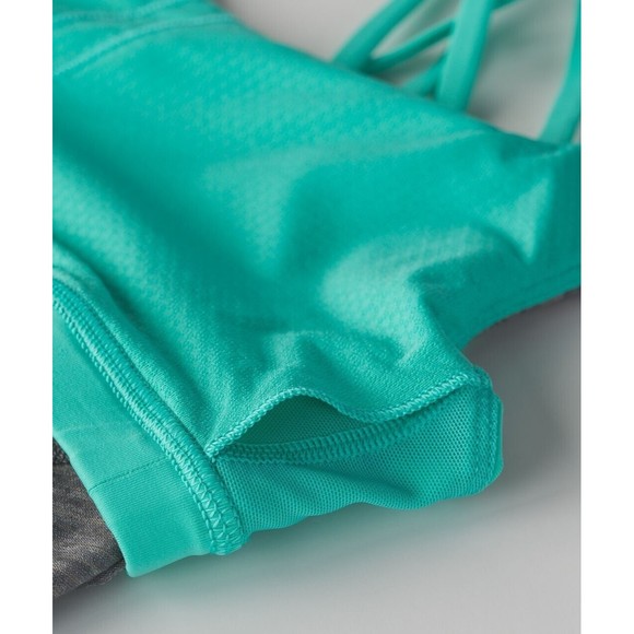 Lululemon Wild Tank Top Built in Cross Strap Bra Draped Back Gray Green Womens 6 - Picture 3 of 10